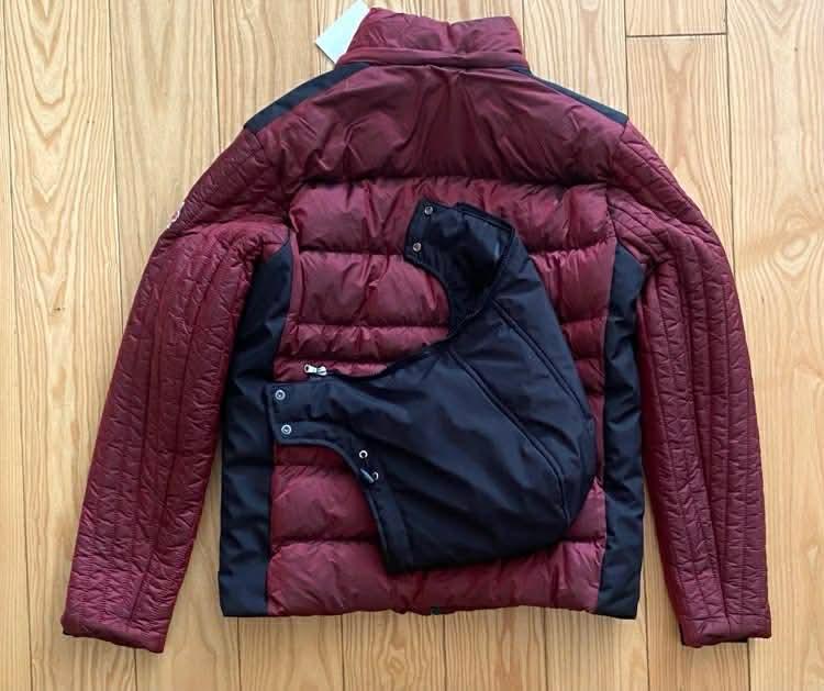 МЪЖКО ЗИМНО ЯКЕ MОNCLER