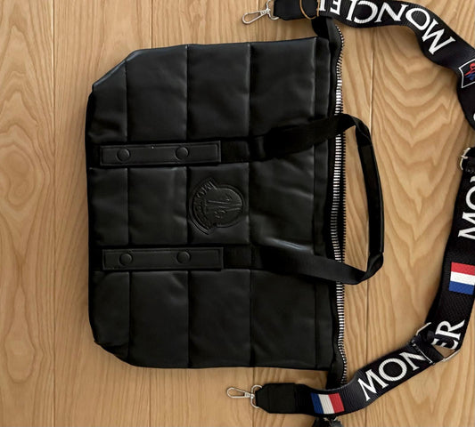 ДАМСКА ЧАНТА MONCLER