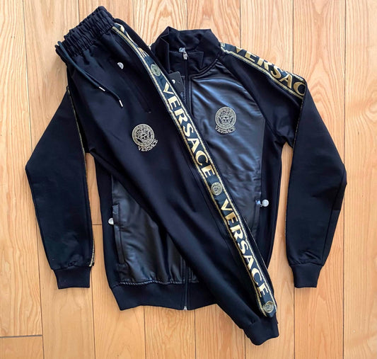 ЕКИП VERSACE