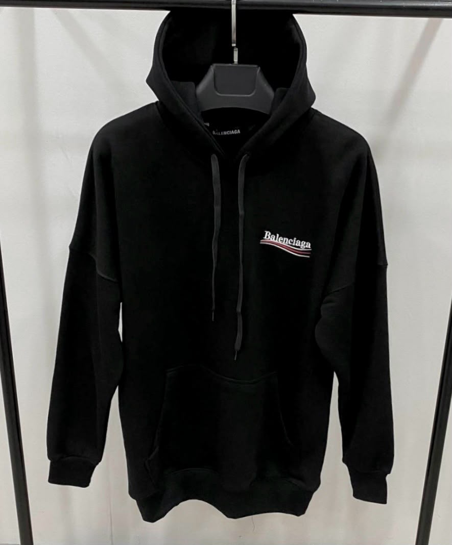 СУИЧЪР BALENCIAGA