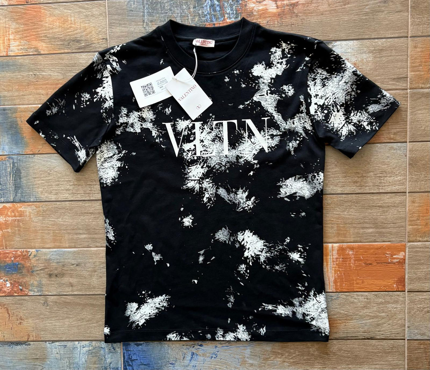 ТЕНИСКА VALENTINO