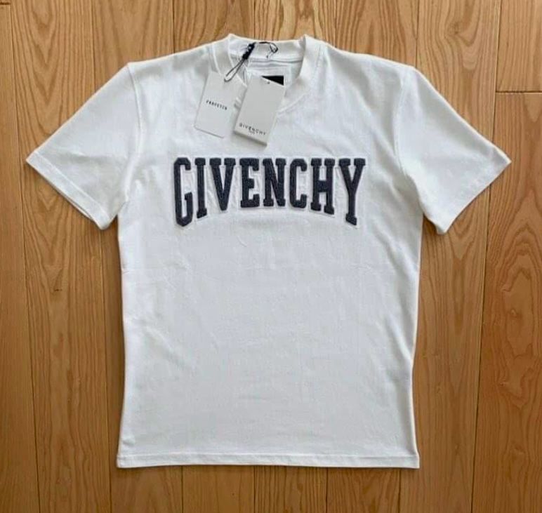 Тениска Givenchy