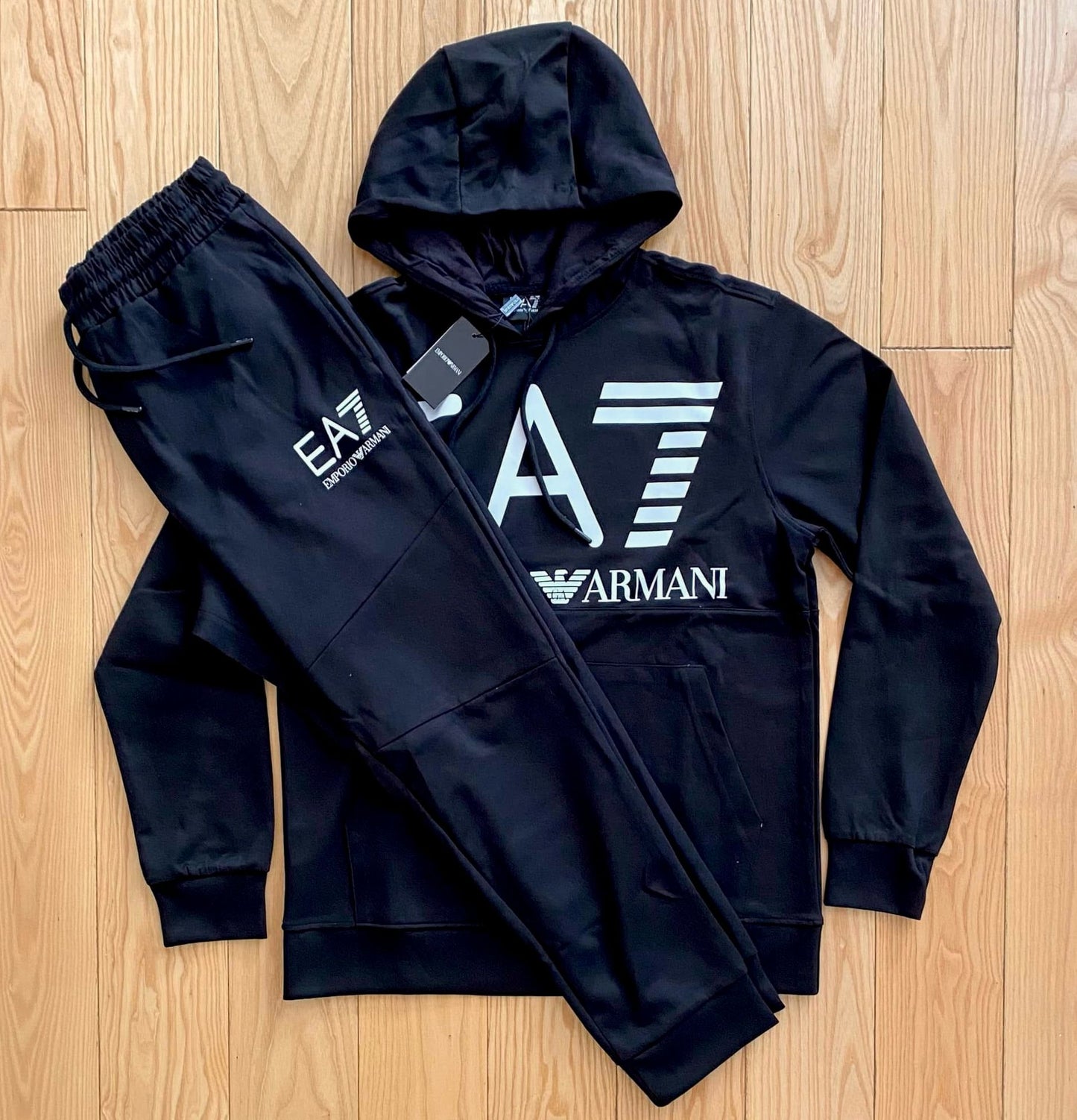 Cпортен екип  Armani EA7