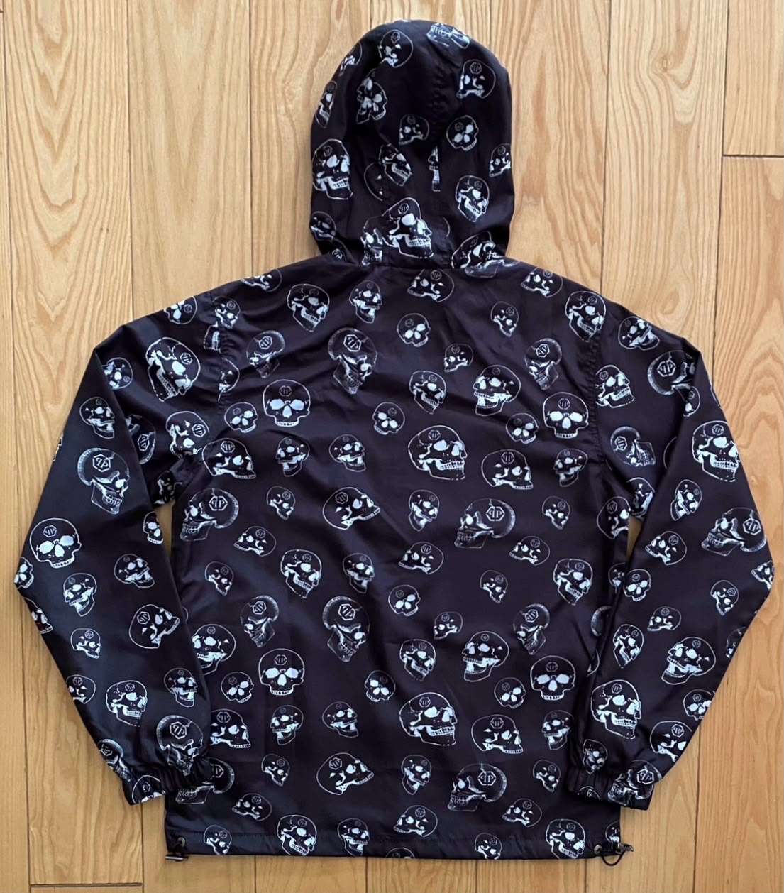 ЯКЕ PHILIPP PLEIN