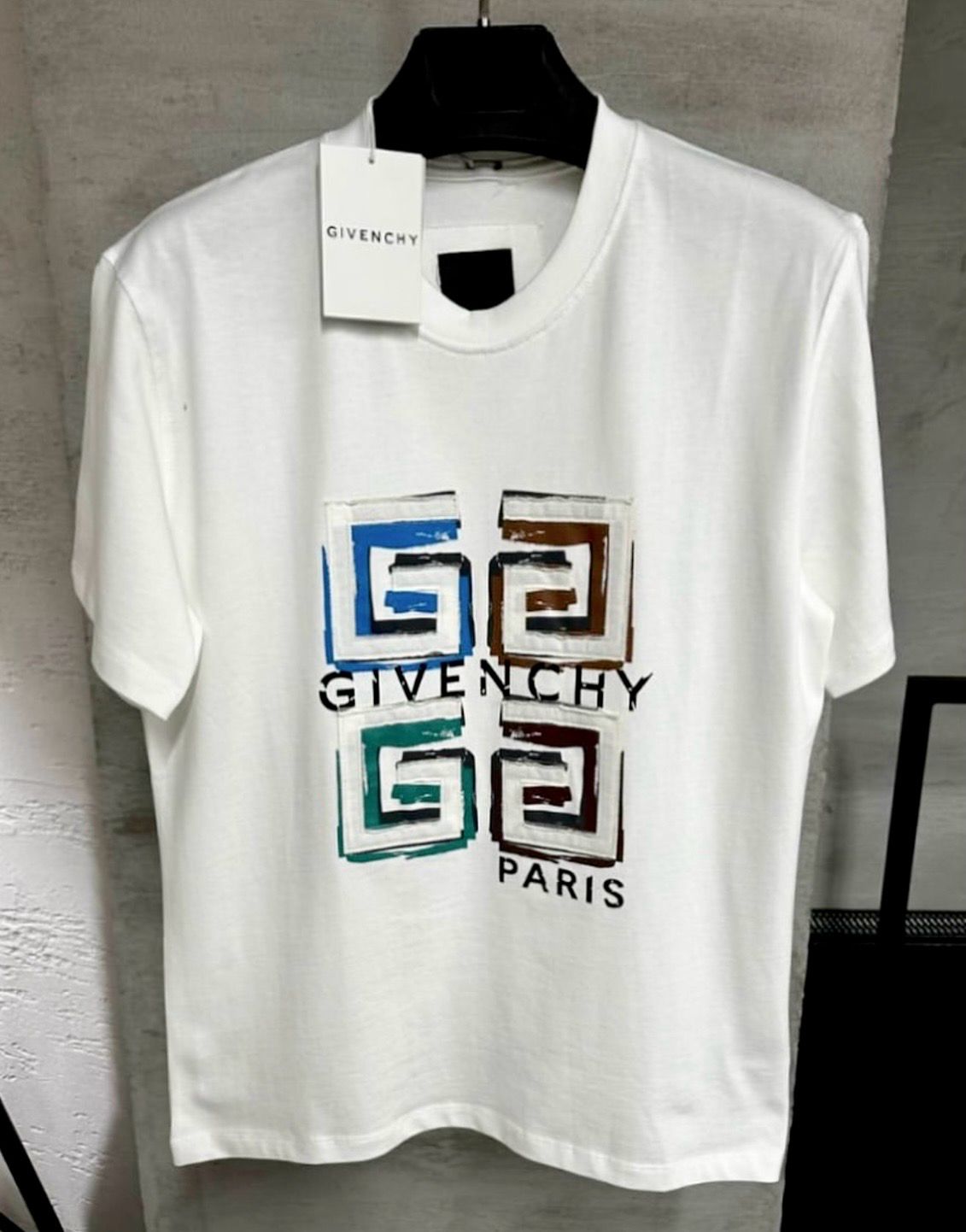 ТЕНИСКА GIVENCHY