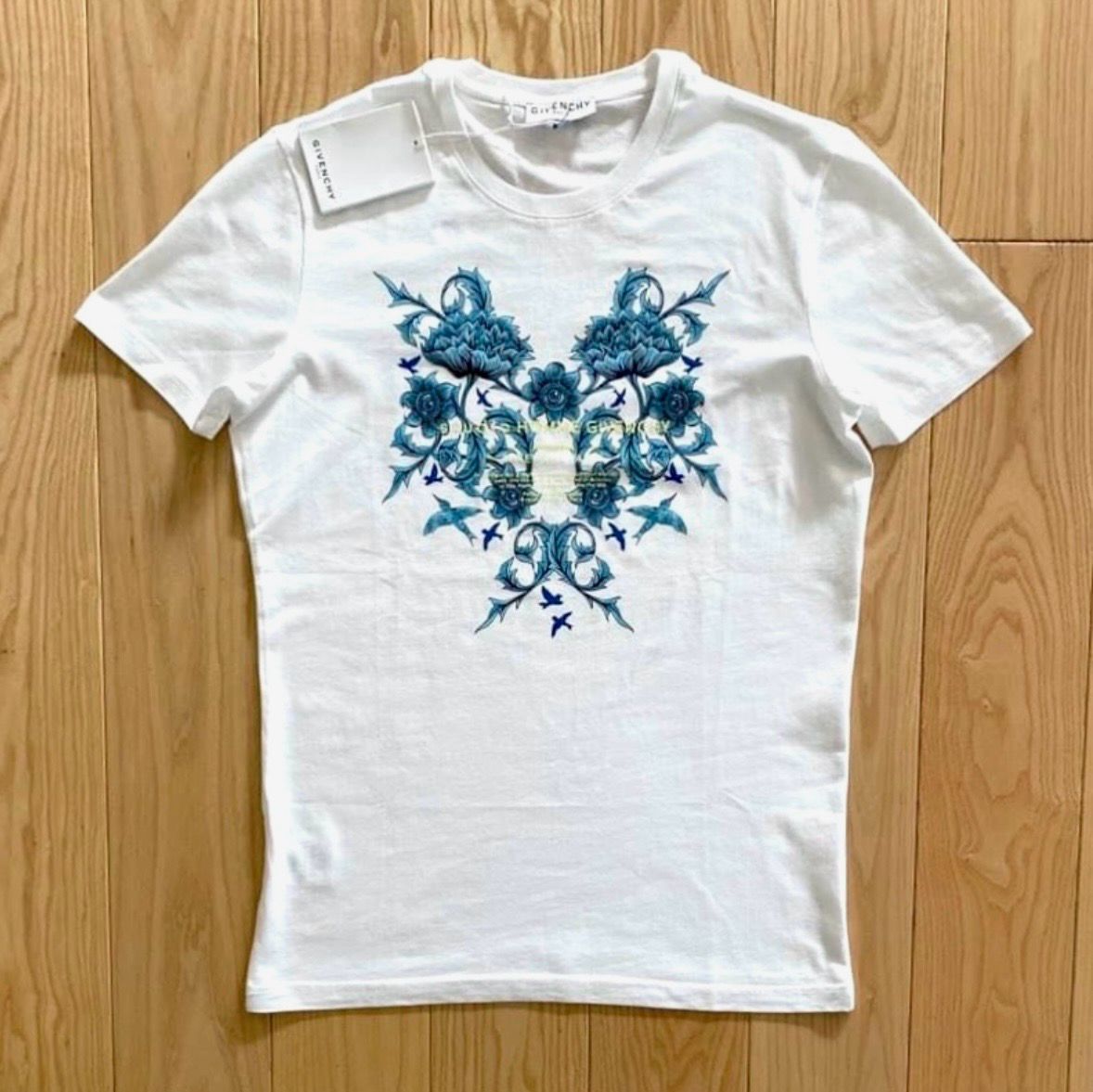 ТЕНИСКА GIVENCHY