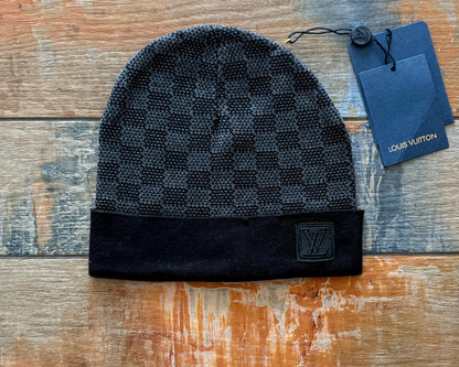 LOUIS VUITTON  ШАПКА
