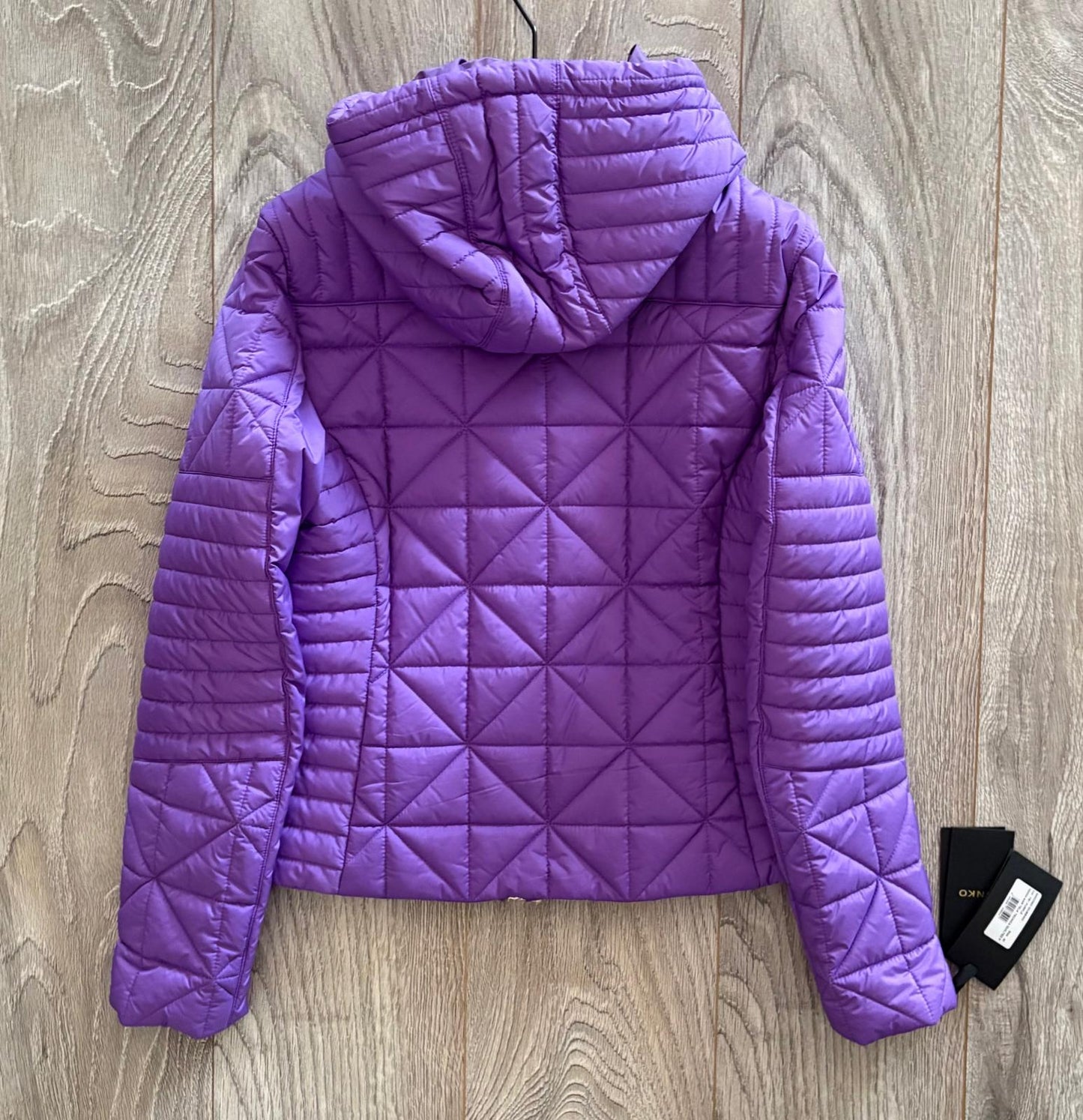 ДАМСКО ЯКЕ PINKO