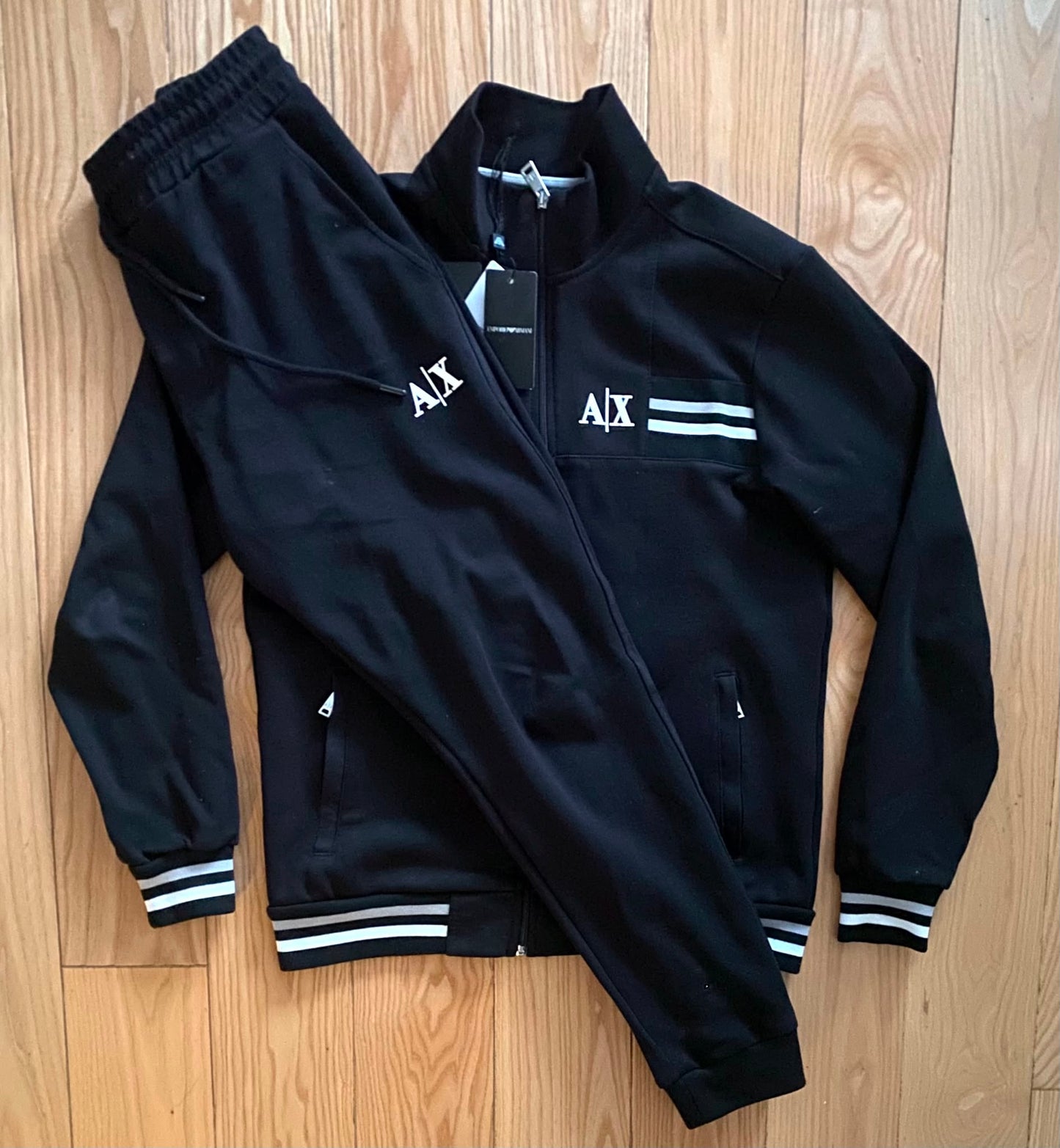 ЕКИП EMPORIO ARMANI