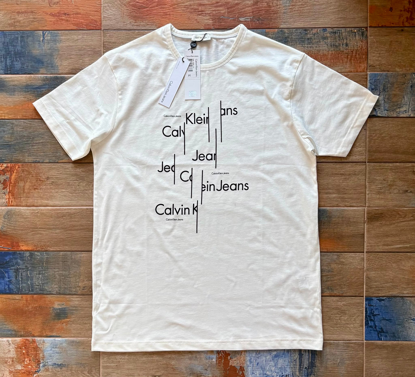ТЕНИСКА CALVIN KLEIN