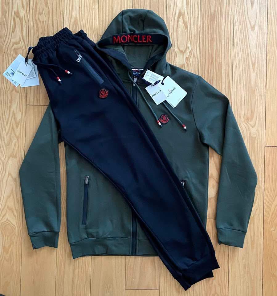 ЕКИП MONCLER