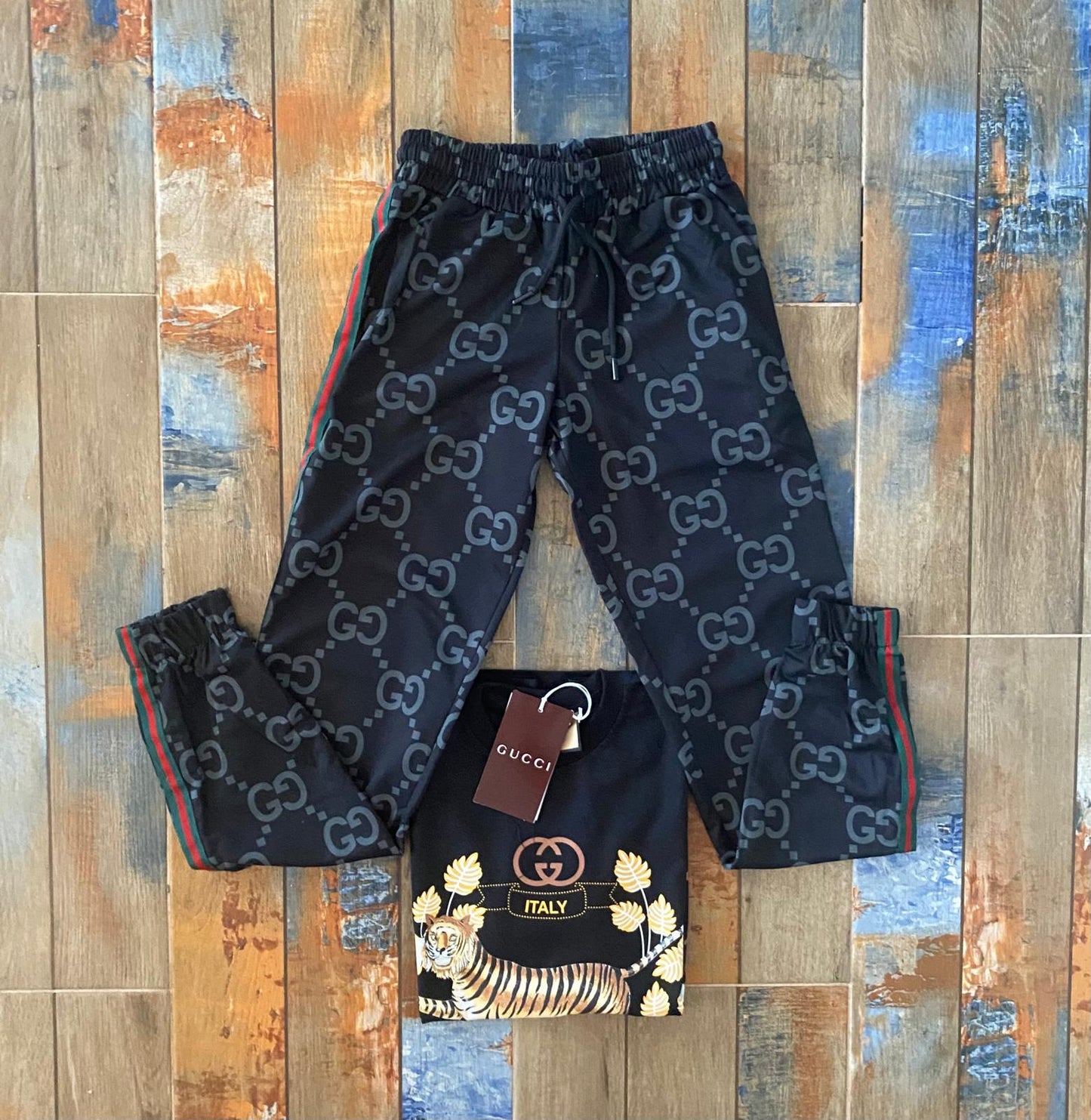 ЕКИП GUCCI
