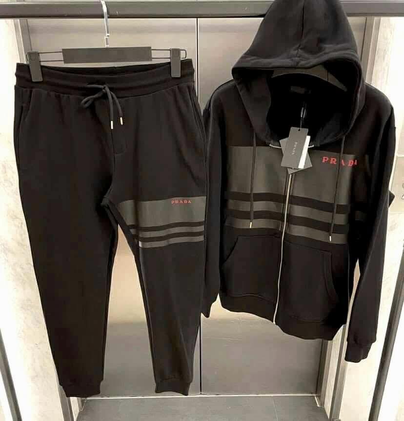 ЕКИП PRADA