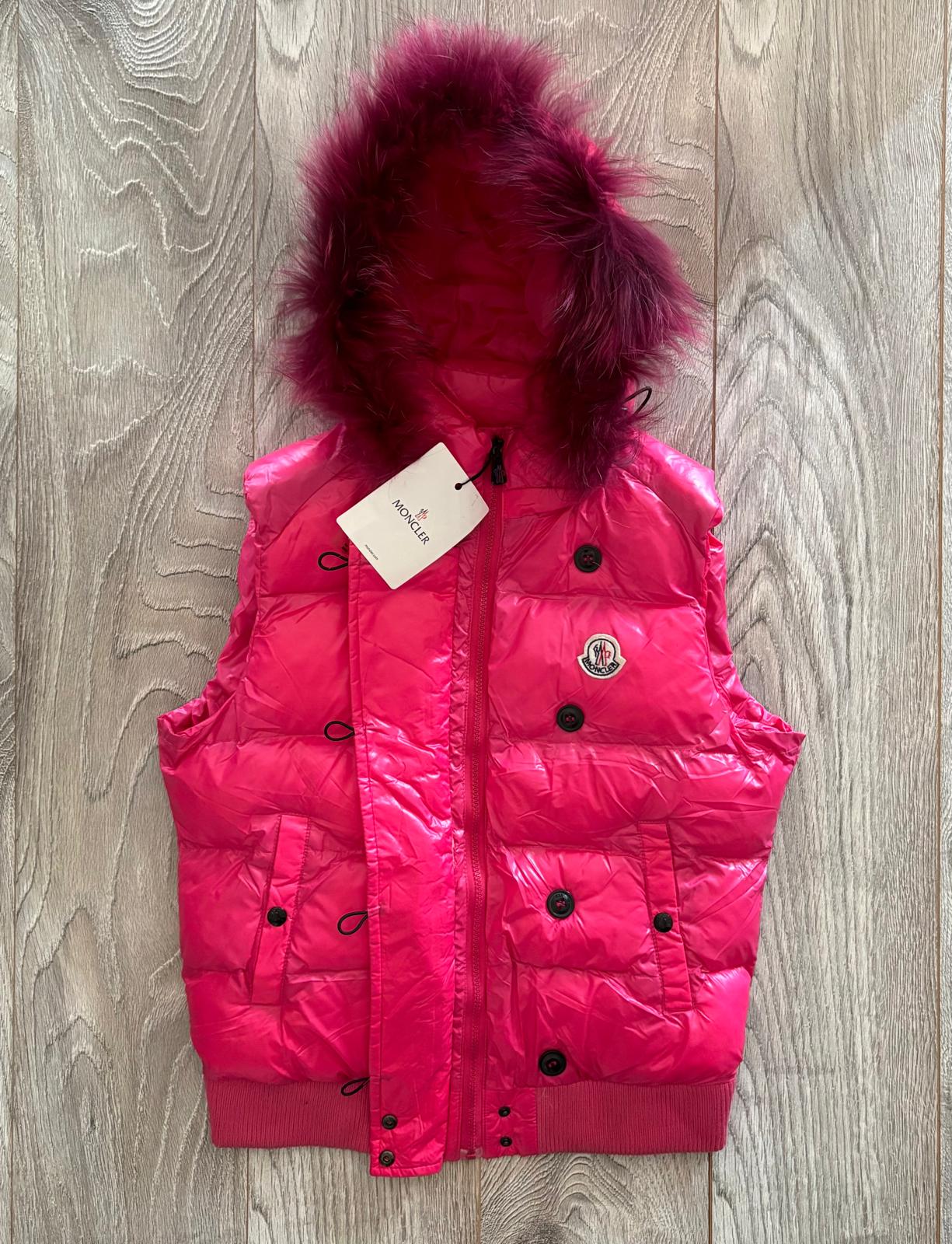 ДАМСКИ ЕЛЕК MONCLER