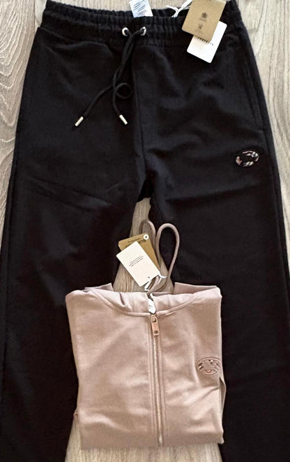 ЕКИП BURBERRY