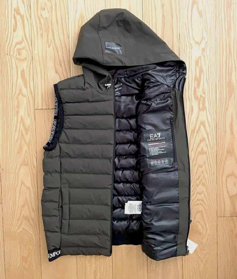 Елек  Armani EA7